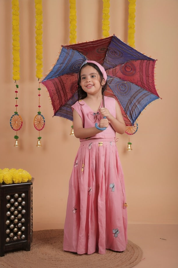 🌿 Why Organic Cotton is the Best Choice for Your Kid This Festive Season