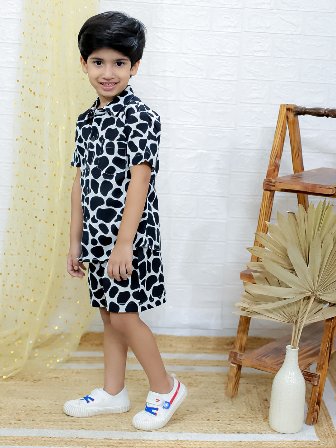 Unbind Boys Black & White Giraffe Print Co-Ord Set