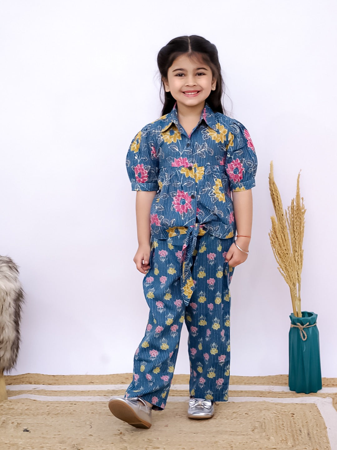 Unbind Kids' Casual Blue Floral Co-ord Set with Knot