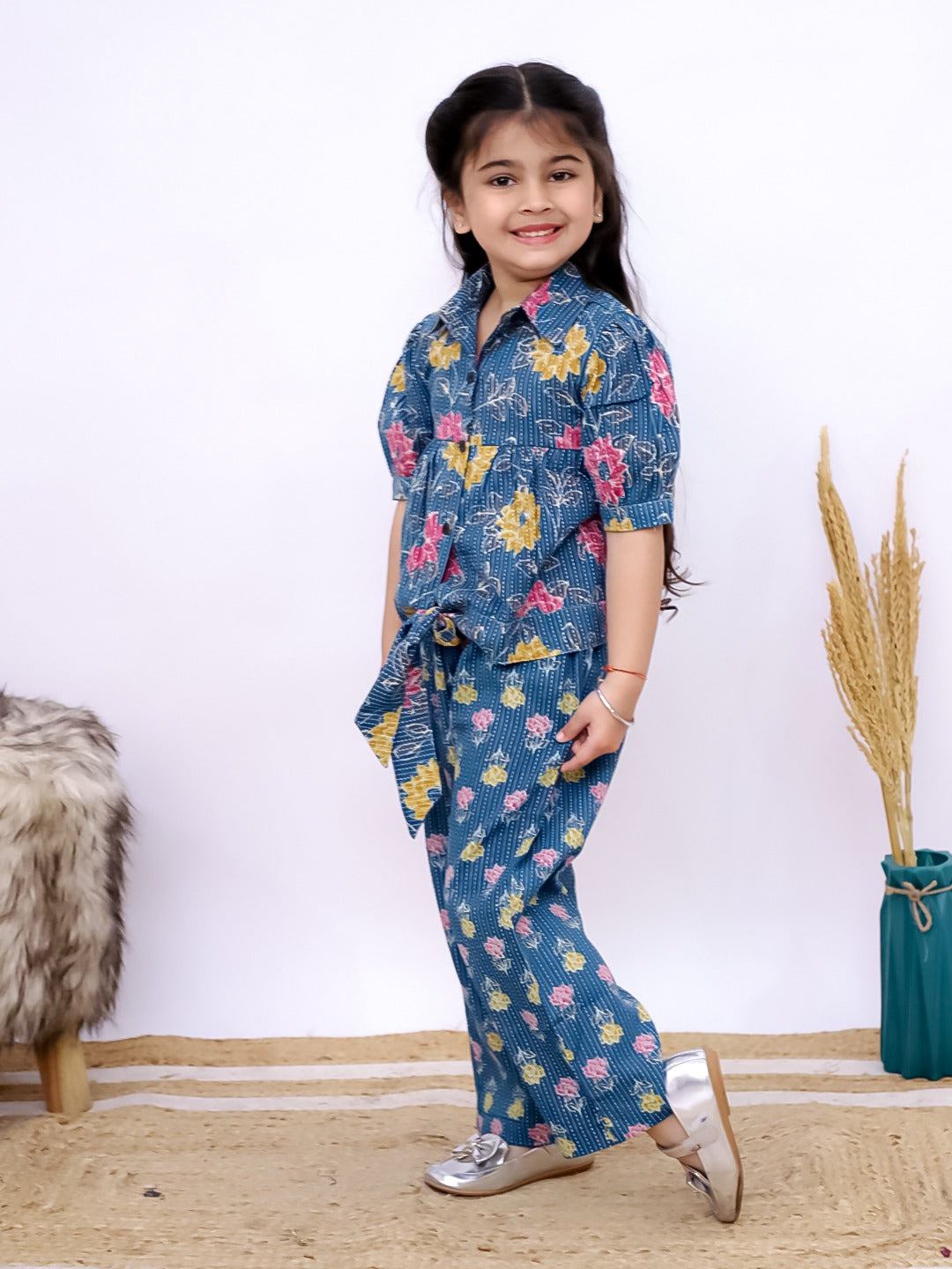 Unbind Kids' Casual Blue Floral Co-ord Set with Knot