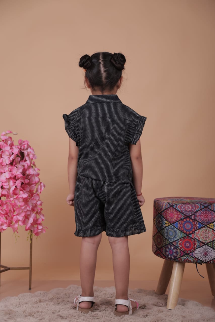 Unbind Girls Black Cotton Co-Ord Set – Shirt & Shorts Combo