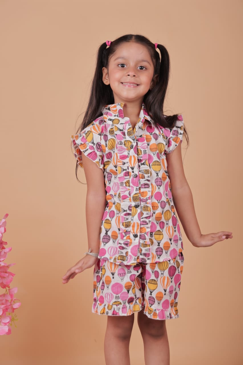 Printed Cotton Girls Set – Balloon Theme Top & Shorts